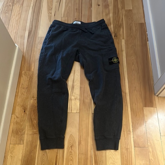 Stone Island Men’s joggers | Large - Picture 4 of 9